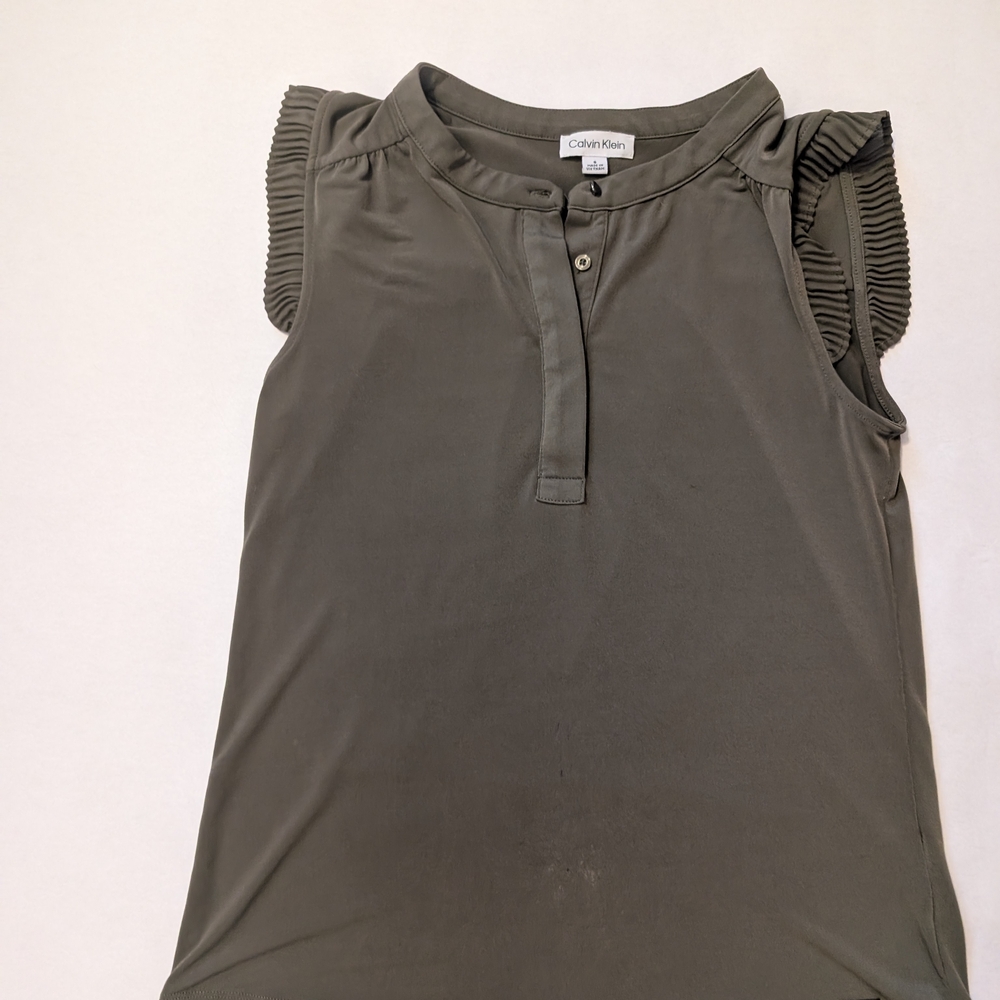 Calvin Klein Women's Gray Sleeveless Top